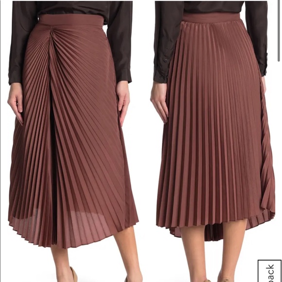 NWT BRUNELLO CUCINELLI Ruched Seam Pleated Skirt